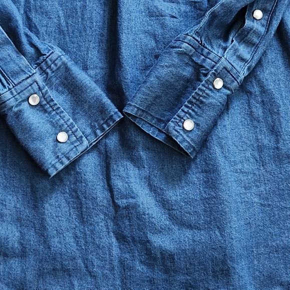 Johnny Was Toni Relaxed Fit Denim Shirt Heavy Embroidery Pear Snap Western XXS - Picture 10 of 15